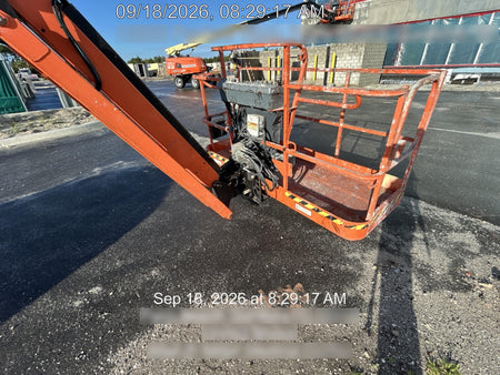 2022 JLG 660SJ
