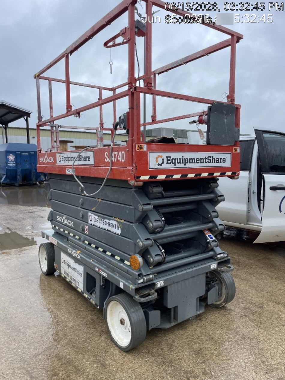 2023 SKYJACK SJ4740