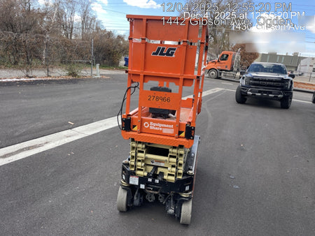 2022 JLG ES1932