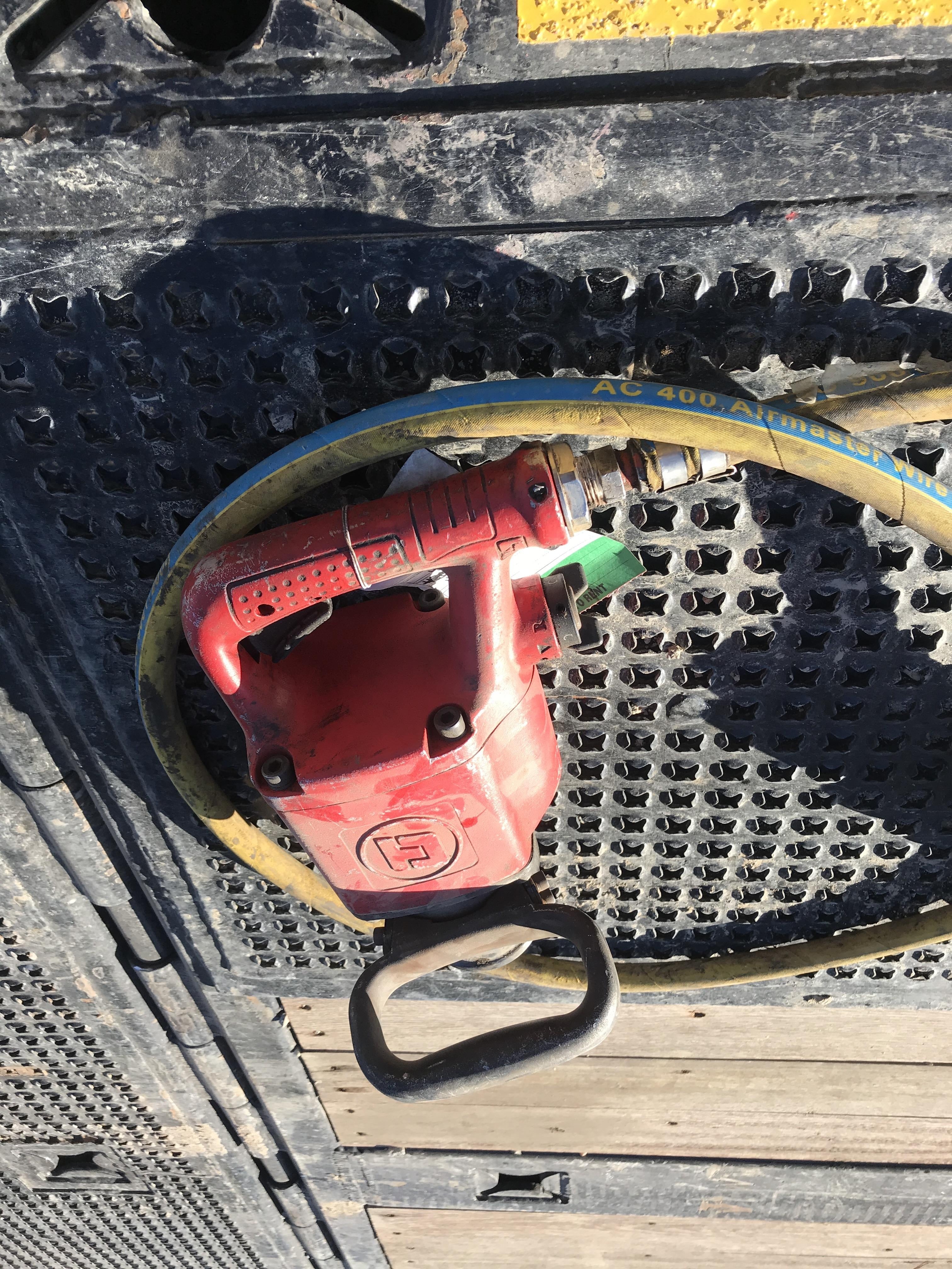 2019 UNIVERSAL TOOL UT8641C