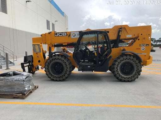 2020 JCB 510-56 Canopy, 74 HP, Solid Tires, STD Worklight, Beacon, Aux Hydraulics, Lifting Eye, Back up Alarm w/66" Carriage/60" Forks