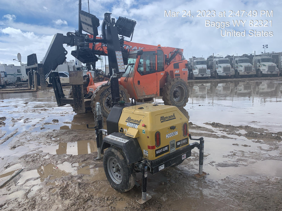 2022 Allmand NLV3GR (4) LED Light Fixture 350W, 23' Vertical Mast, 3kW Prime, Towable, ES Decals, T3