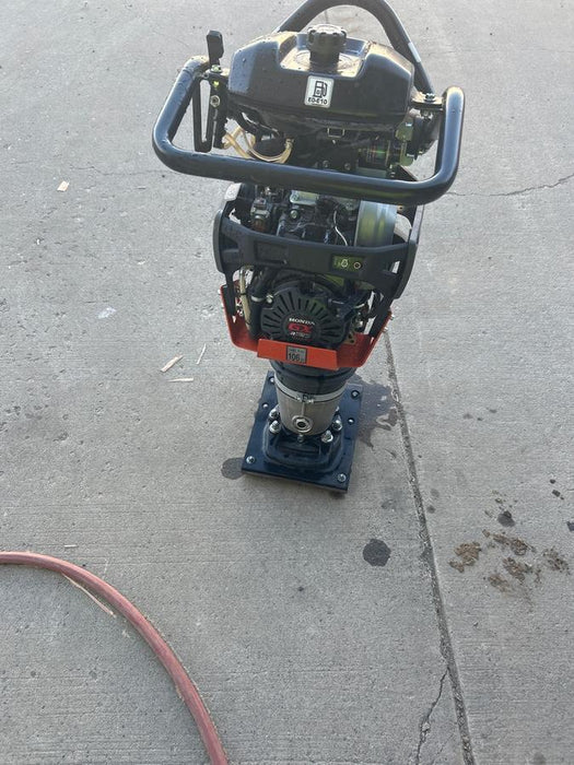 2025 HUSQVARNA LT6005