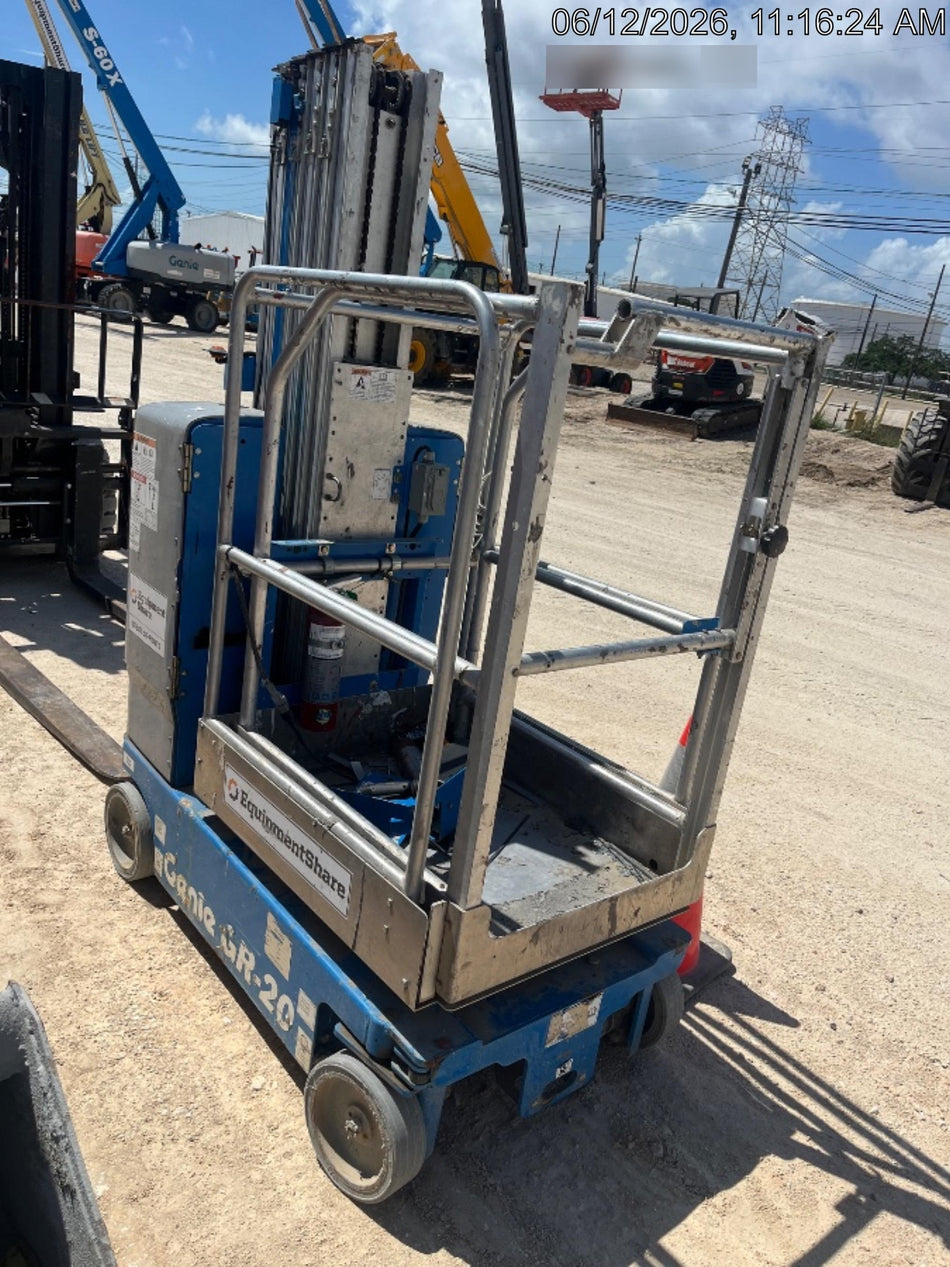 2019 GENIE GR-20