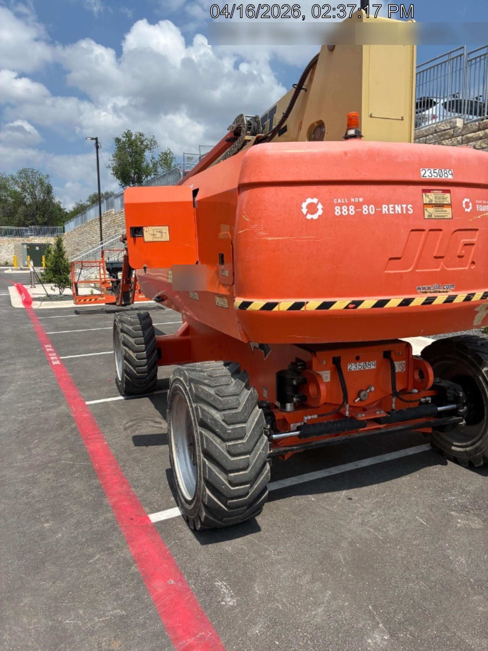 2022 JLG 860SJ
