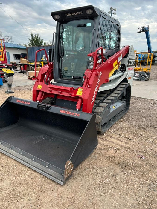 2025 TAKEUCHI 76" Smooth Bucket - Takeuchi