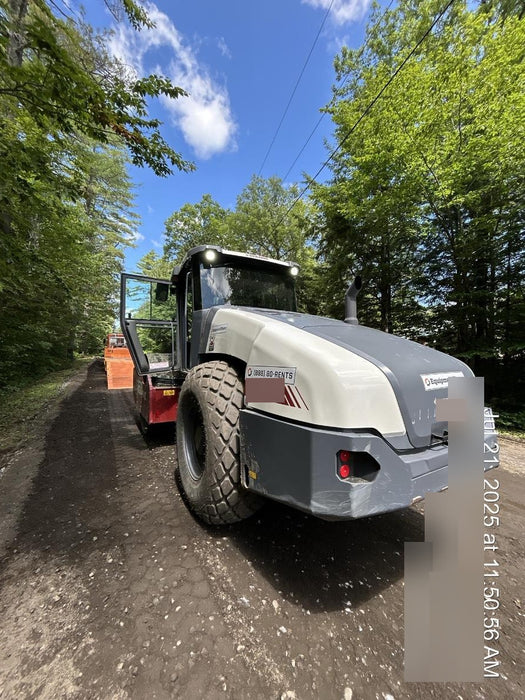 2023 DYNAPAC CA2500D