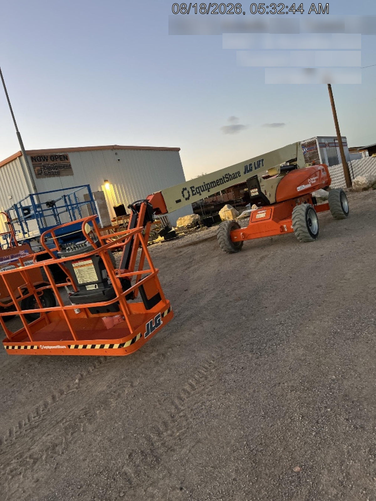 2022 JLG EC600SJ