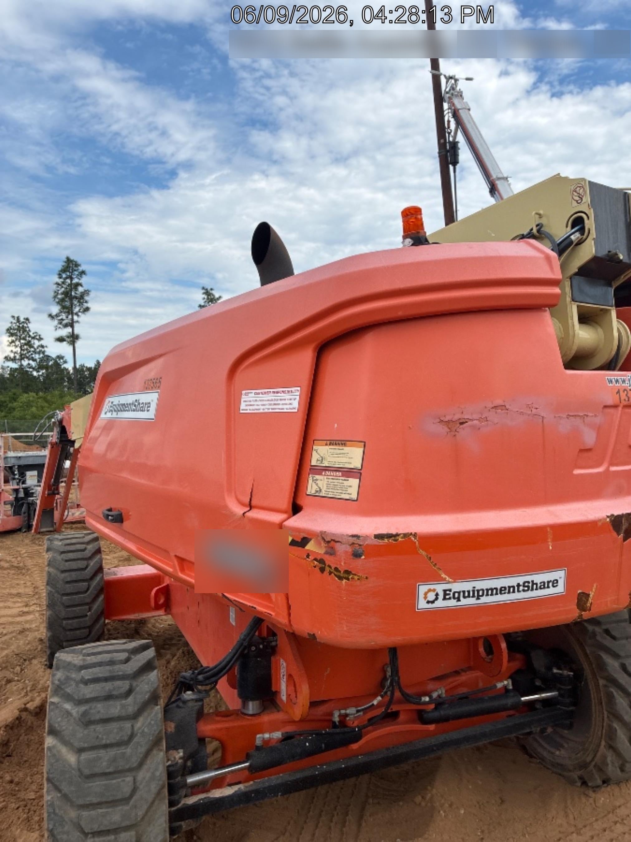 2021 JLG 660SJ