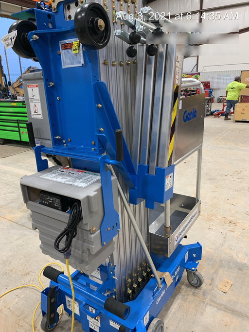 2021 GENIE AWP-30S DC