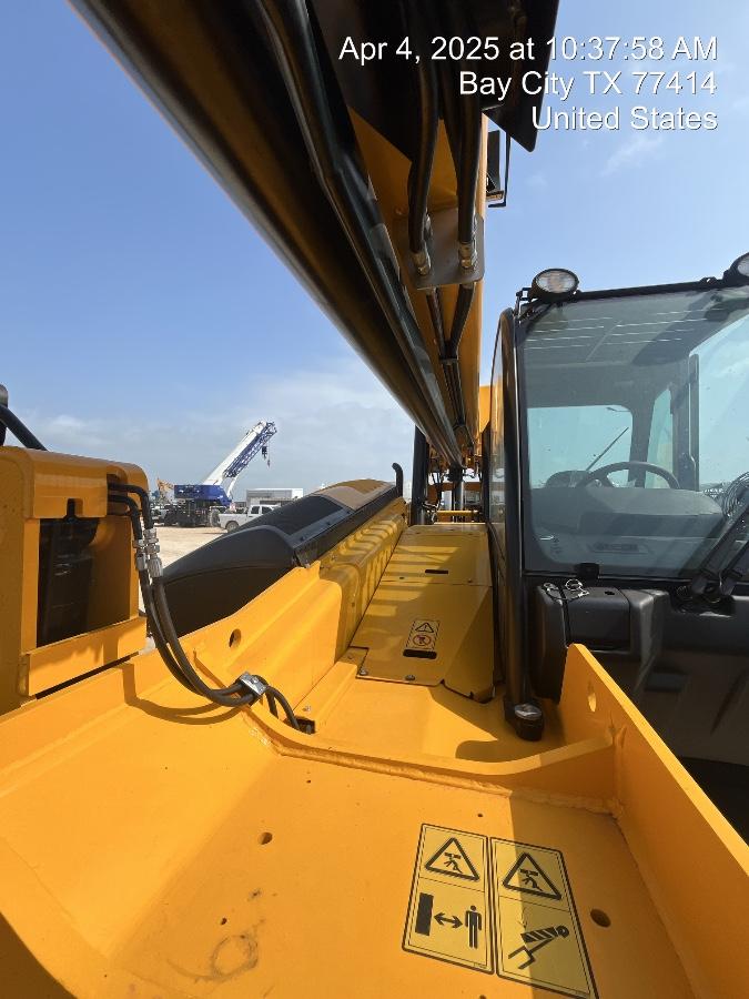2025 JCB 509-42