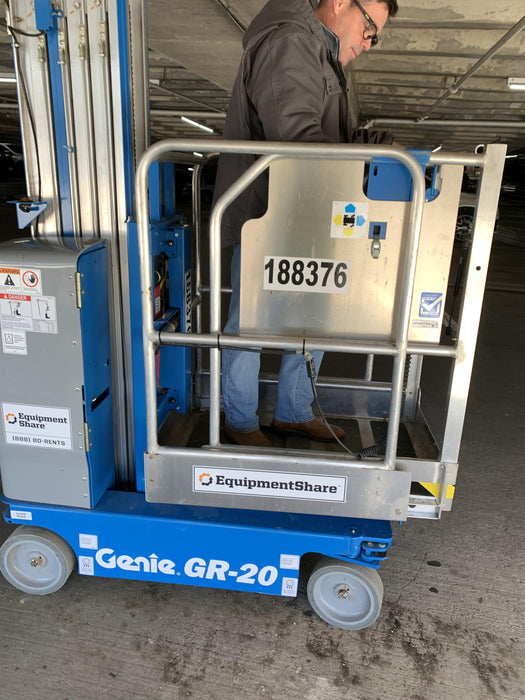 2021 GENIE GR-20