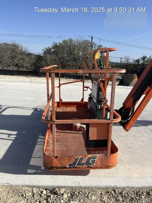 2019 JLG 460SJ