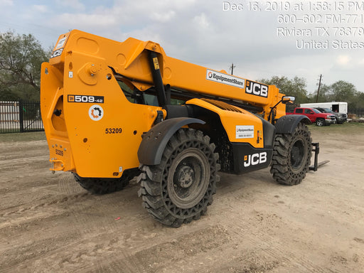2019 JCB 509-42 Cab/Heat/Air, 74 HP, Solid Tires, STD Worklight, Beacon, Aux Hydraulics, Lifting Eye, Back up Alarm w/66" Carriage/60" Forks