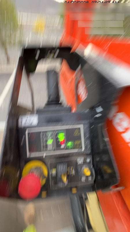 2022 JLG ES3246