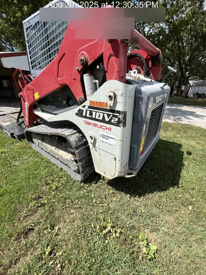 2022 TAKEUCHI TL10V2-CR