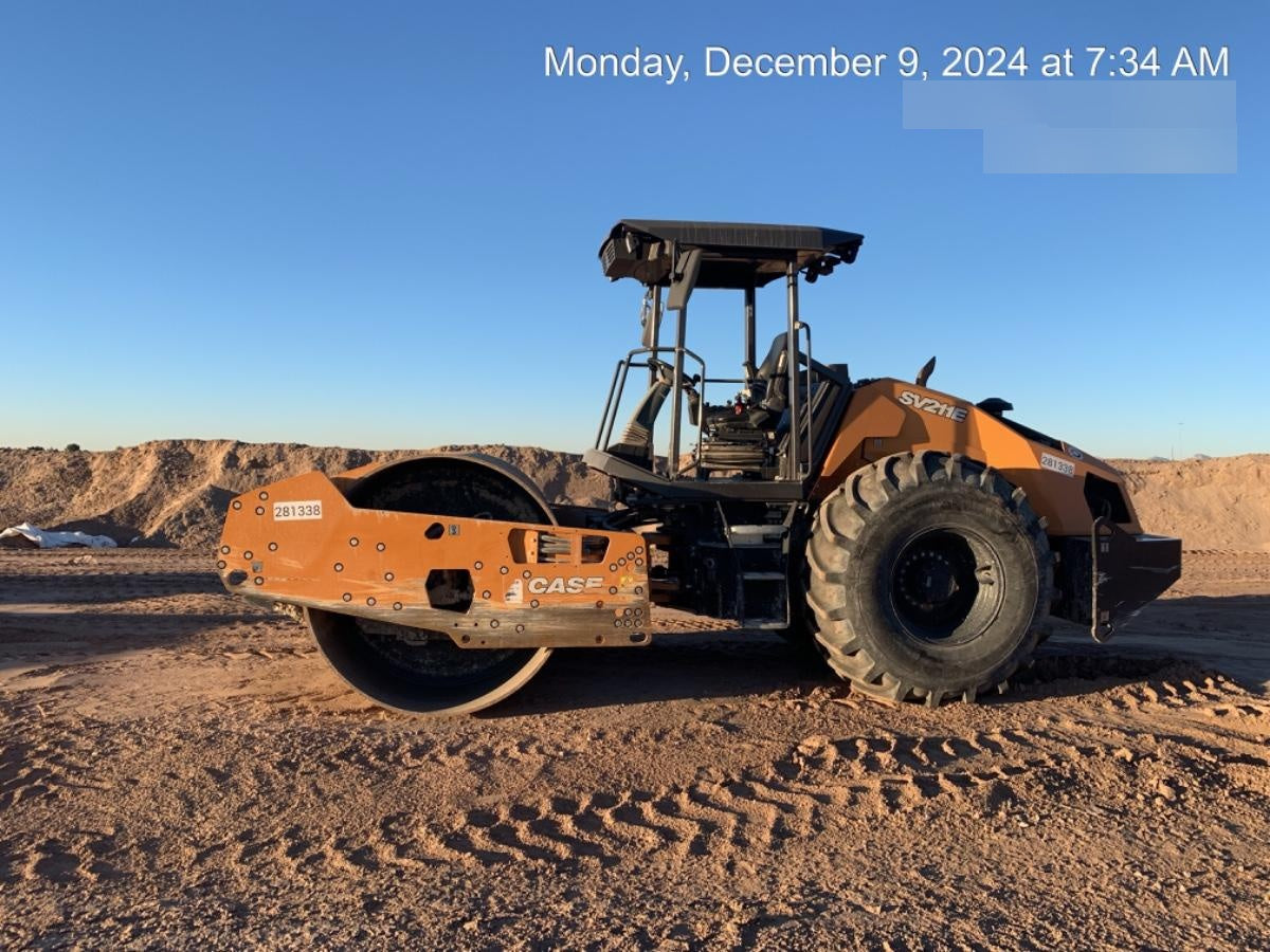 2023 CASE SV211E