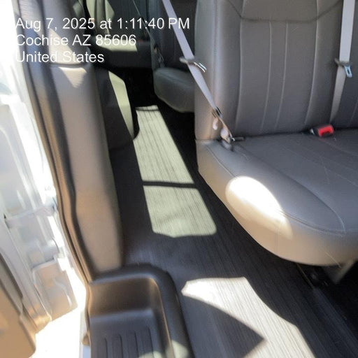 2025 CHEVROLET Express Van - Rental