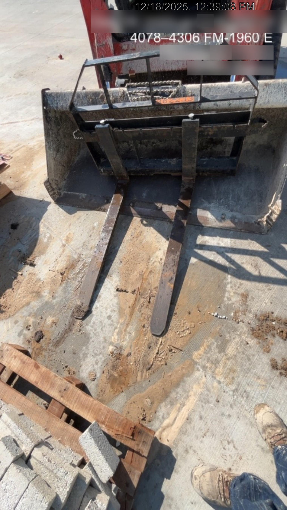 2023 MANITOU 50504723