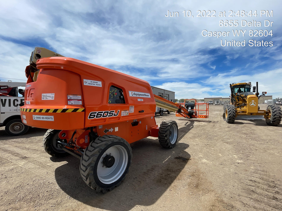 2022 JLG 660SJ