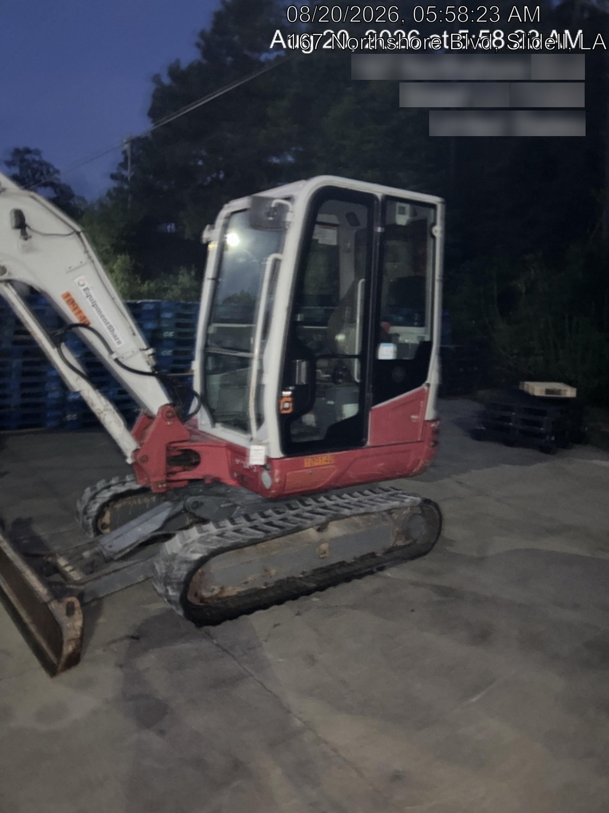 2020 TAKEUCHI TB-235-2CR