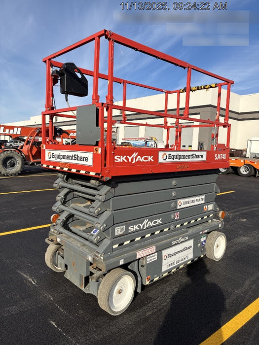 2022 SKYJACK SJ4740