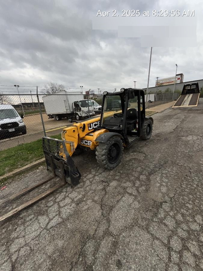 2020 JCB 505-20TC Canopy, Solid Tires, Work Lights, Beacon, Aux Hydraulics, Back up Alarm, ES Decals