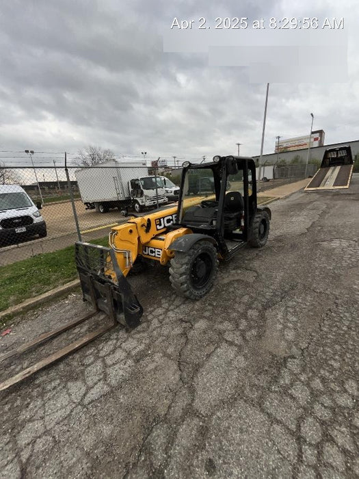 2020 JCB 505-20TC Canopy, Solid Tires, Work Lights, Beacon, Aux Hydraulics, Back up Alarm, ES Decals