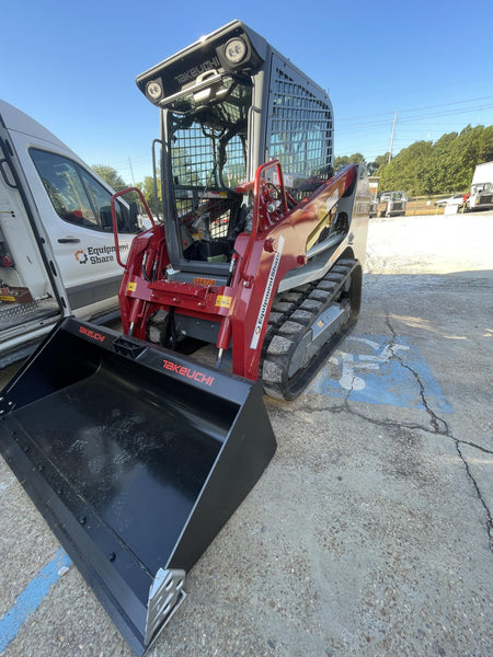 2023 TAKEUCHI TL8R2-CR