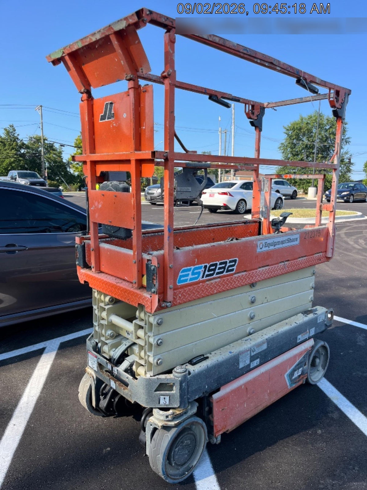 2022 JLG ES1932