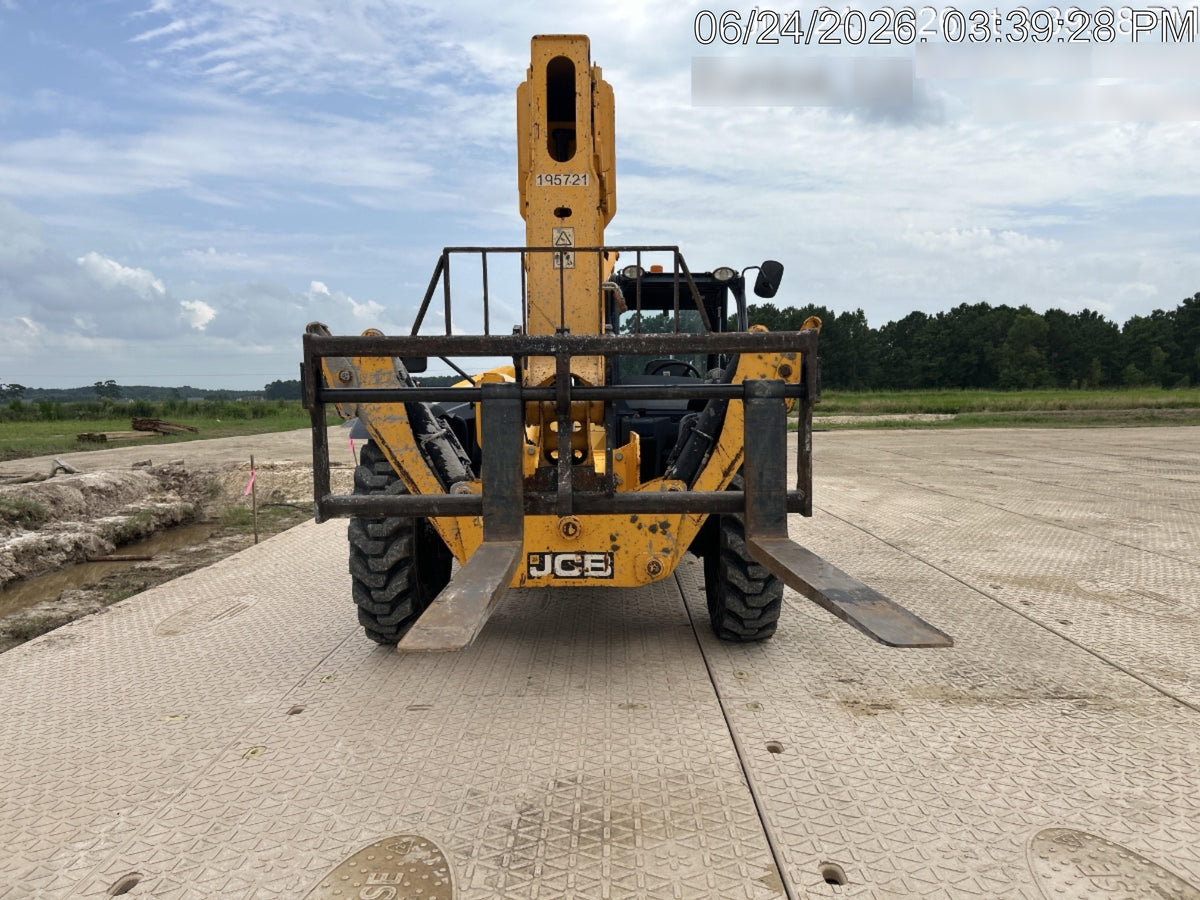 2021 JCB 510-56