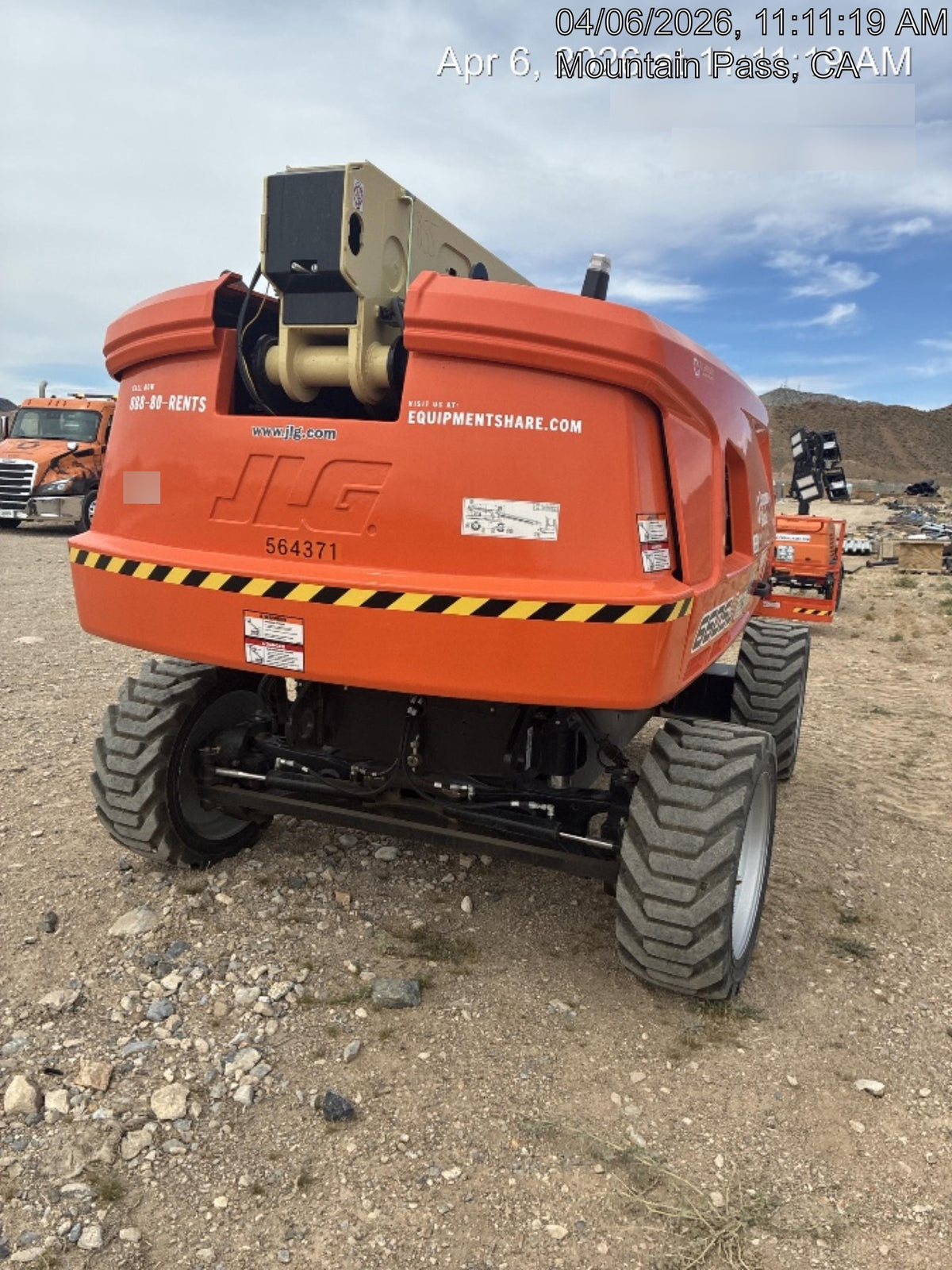 2025 JLG 660SJ