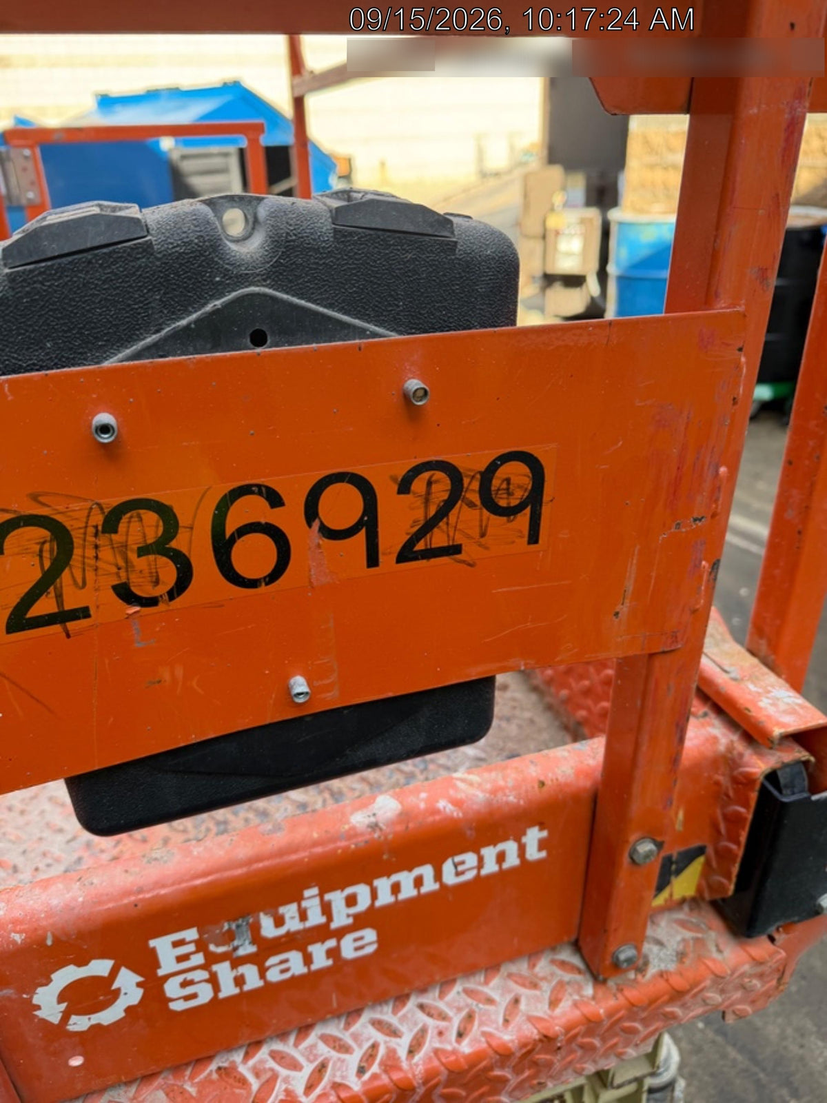 2022 JLG ES1932