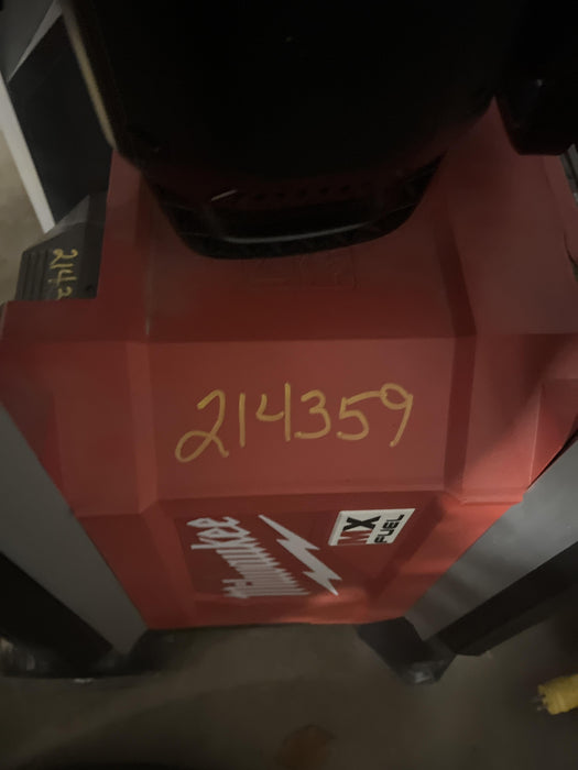 2022 MILWAUKEE MXF041-1XC