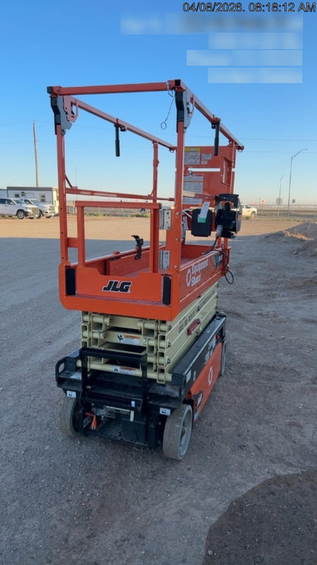 2025 JLG ES1932