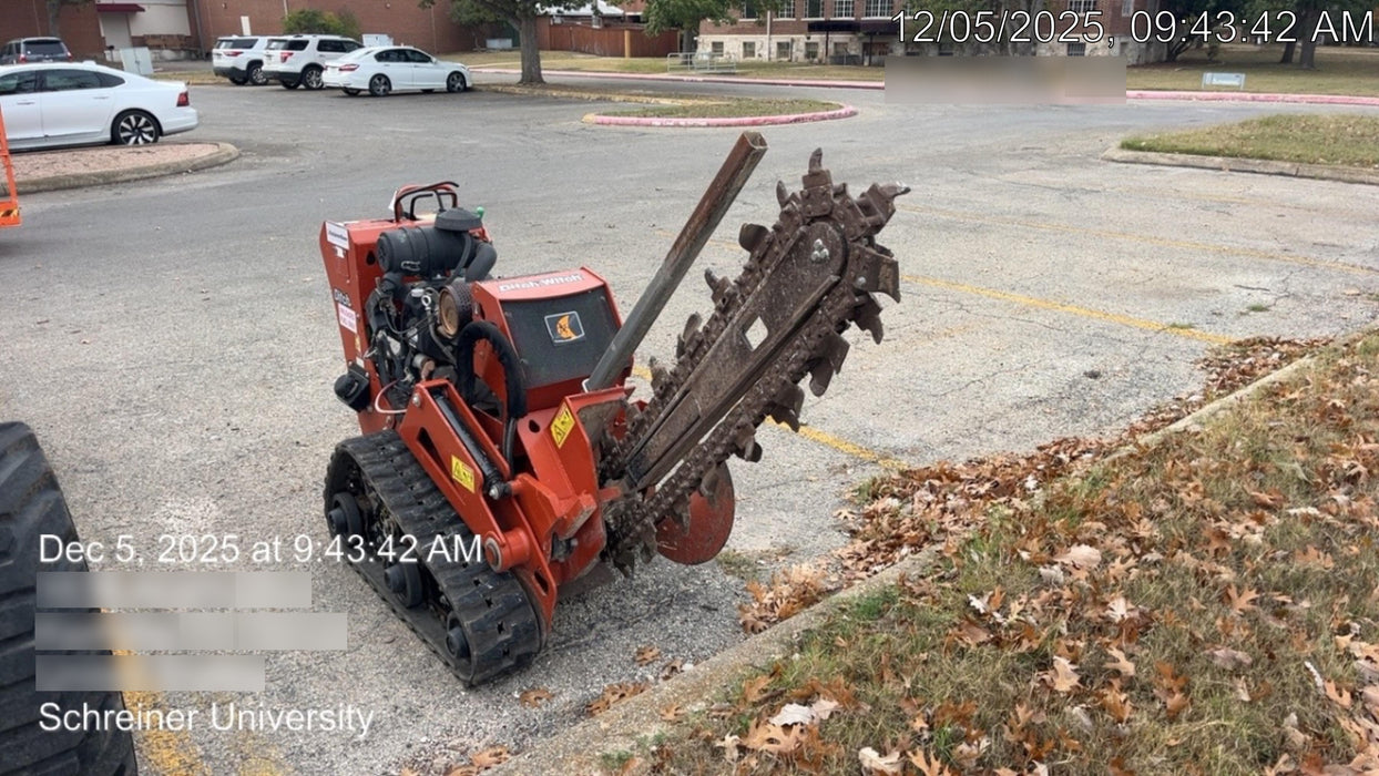 2020 DITCH WITCH C24XA