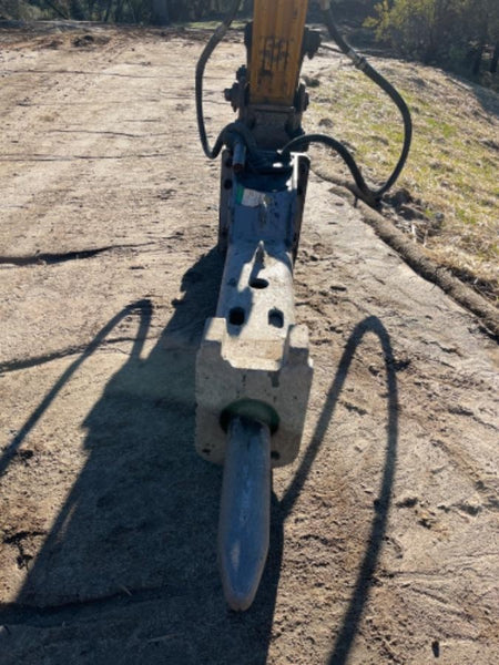 2023 EPIROC EC140T