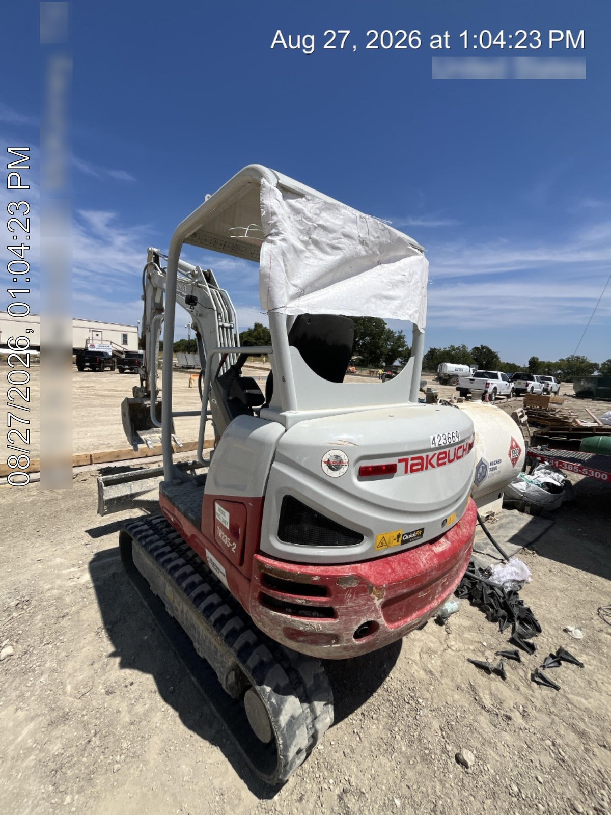 2024 TAKEUCHI TB235-2R