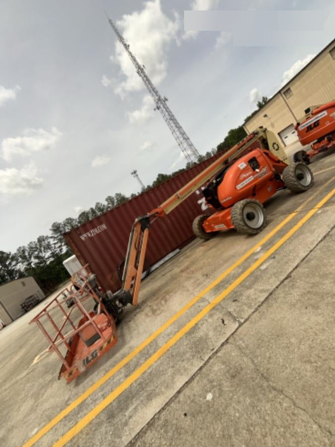 2023 JLG 600AJ