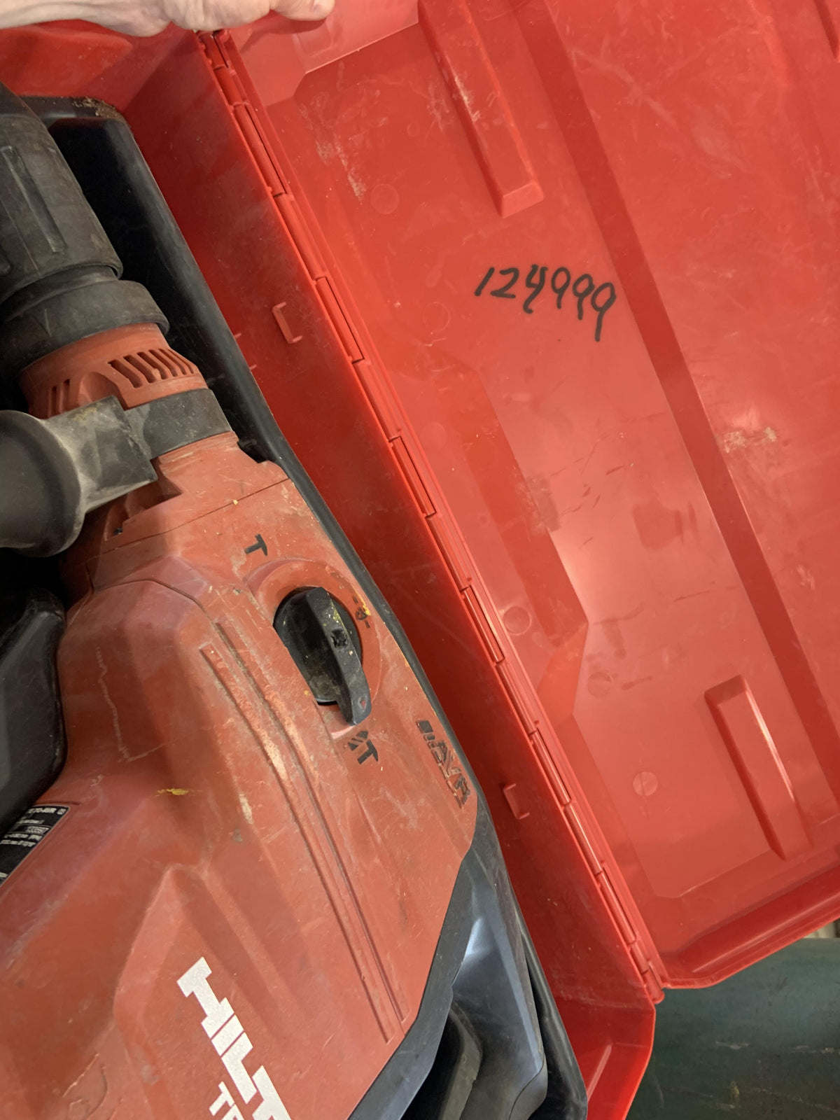 2020 HILTI TE 70-AVR