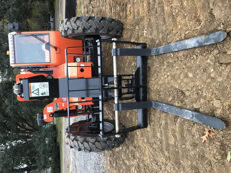 2019 Skytrak 6036 Cab/Heat/Air, Solid Tires, LED Work Lights, Beacon w/50" Carriage, 48" Pallet Forks