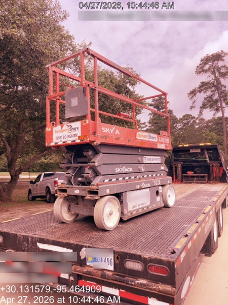 2018 Skyjack SJIII-3226 Skyjack SJIII3226 Scissor Lift w/Trojan Batteries