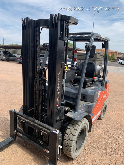 2022 TOYOTA 50-8FGU25