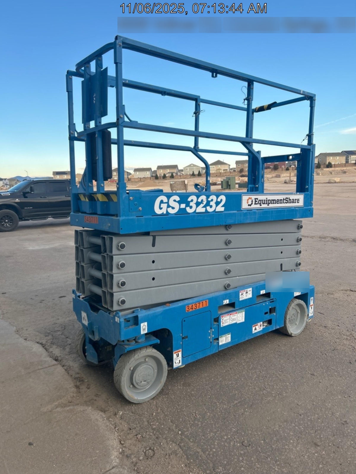 2023 GENIE GS-3232