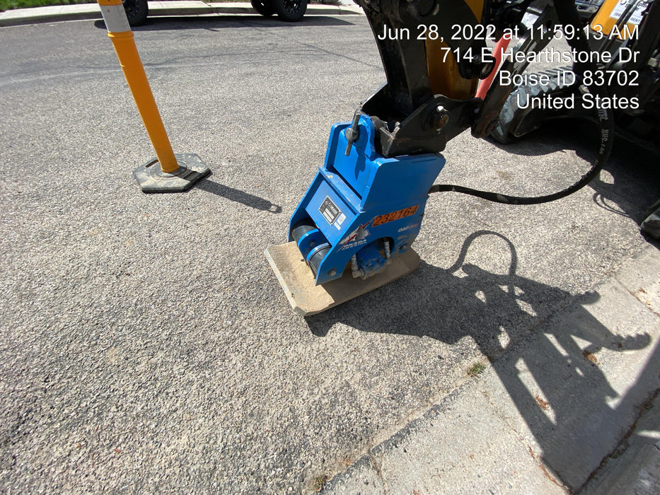 2022 OKADA 12" Plate Compactor - Mini Excavator