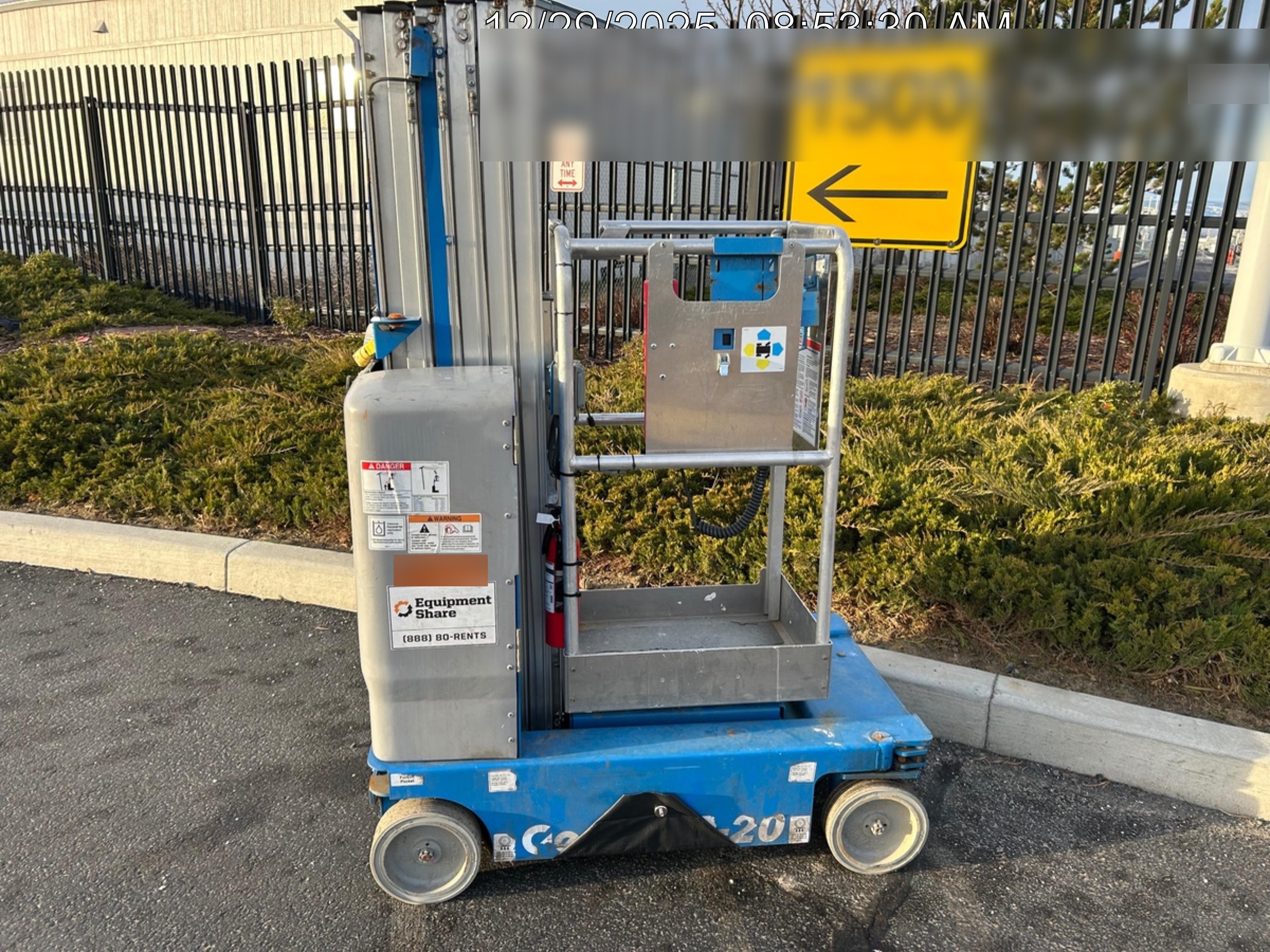 2020 GENIE GR-20