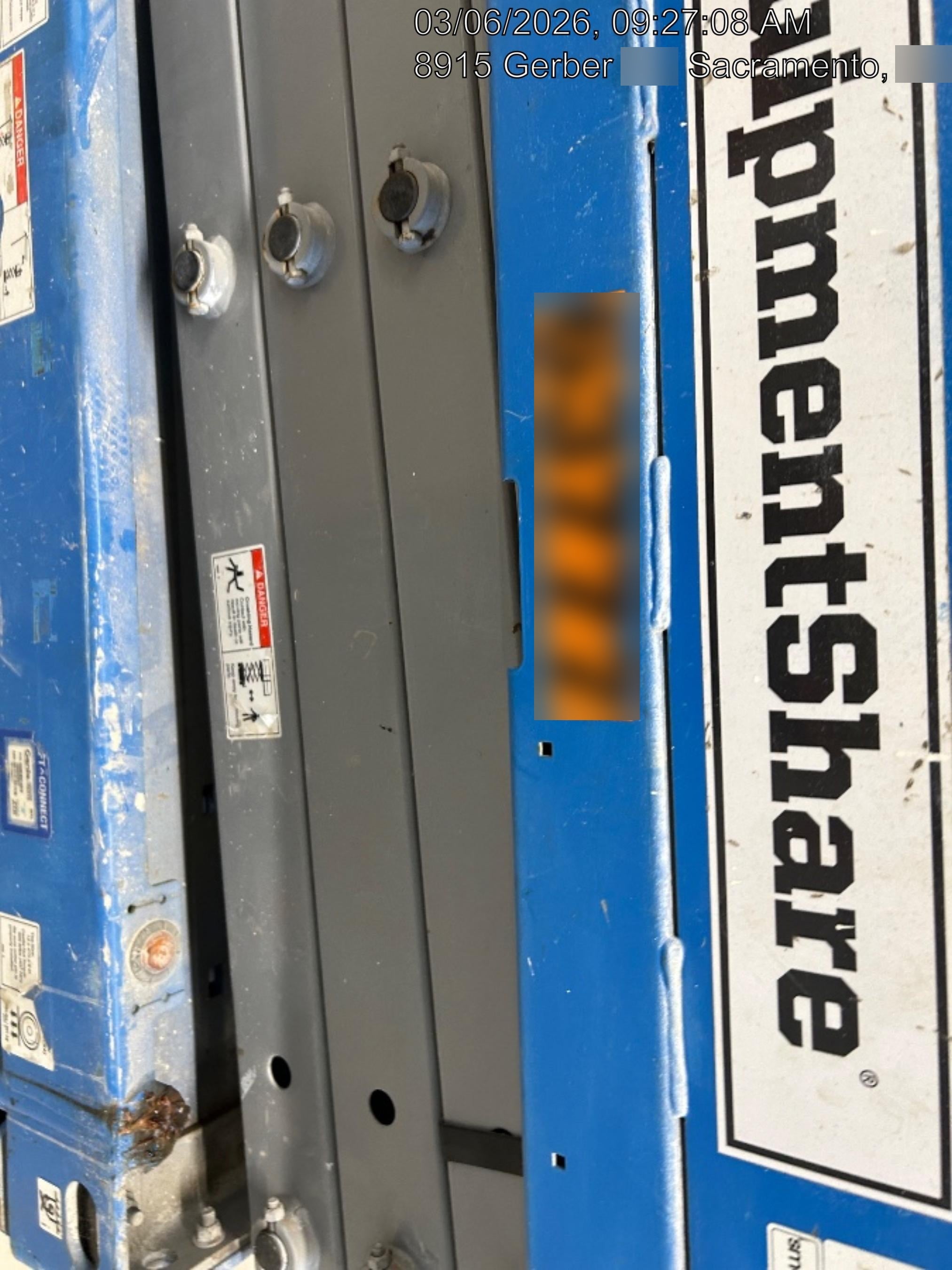 2020 Genie GS-1930 Solid Non Marking Tires, Beacon, Folding rails with half height swing gate, 800W Inverter