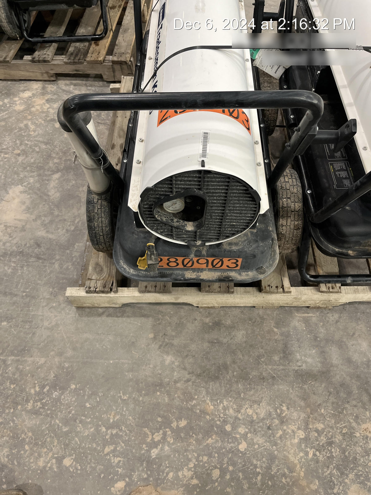 2022 LB WHITE Tradesman K175
