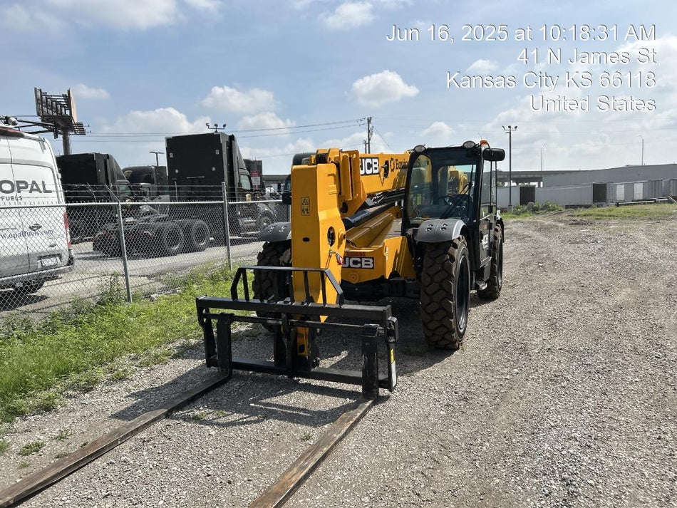 2025 JCB 509-42