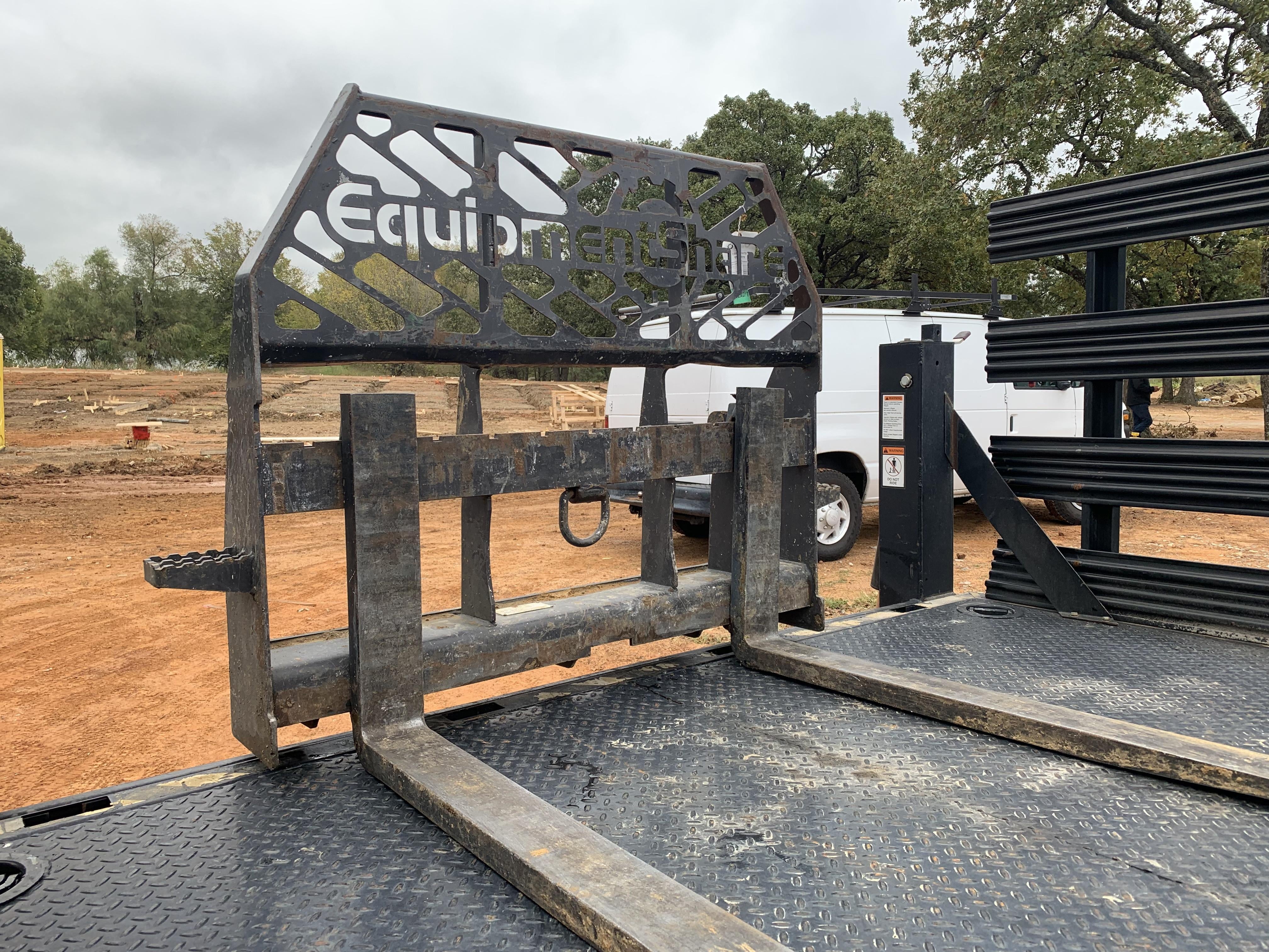 2018 PALADIN 48" Pallet Forks - Paladin
